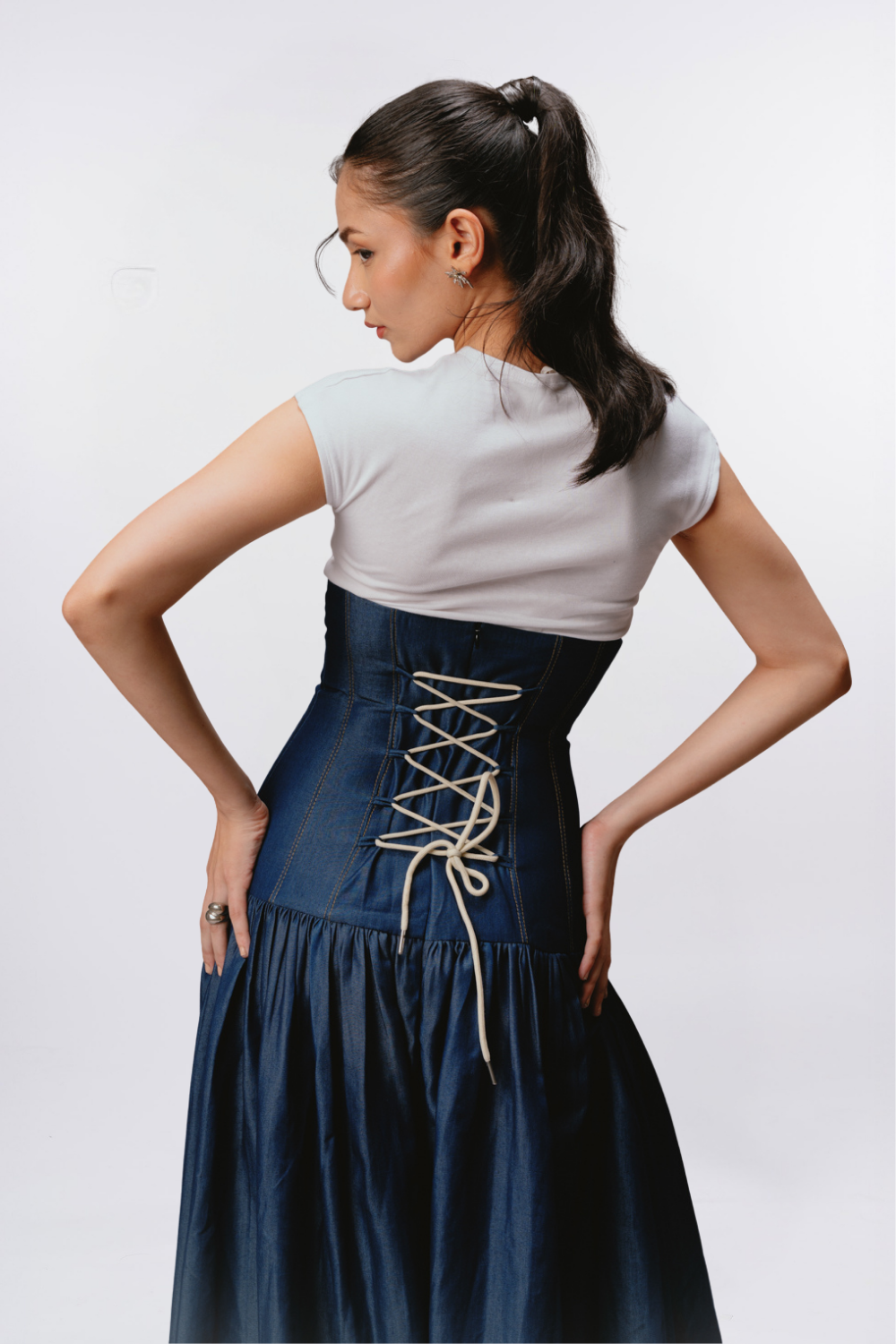 SCULPTED DENIM SKIRT