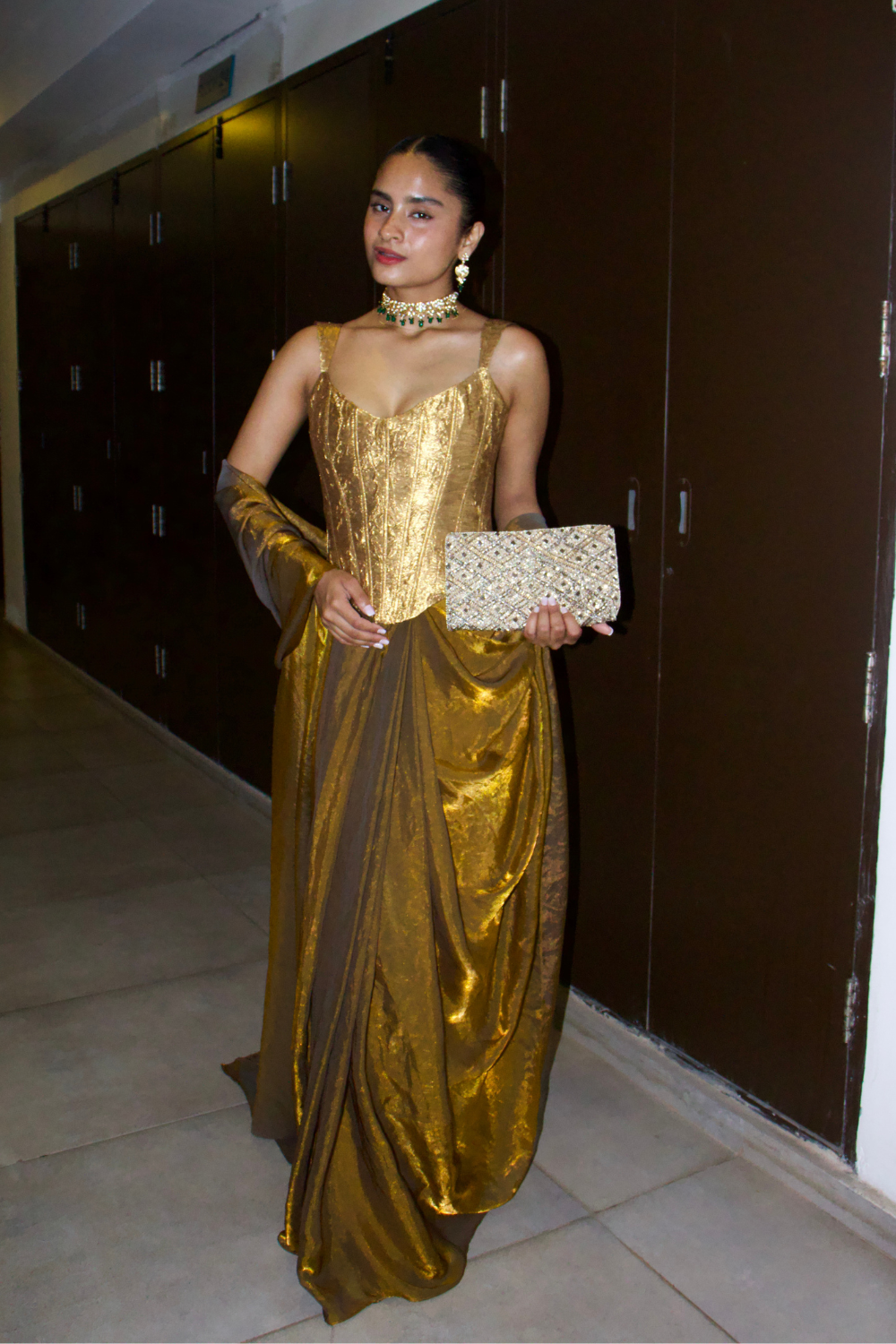 ZAREEN SET