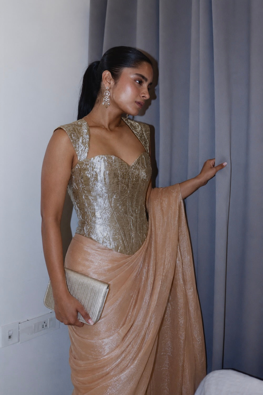 ZEENAT CORSET