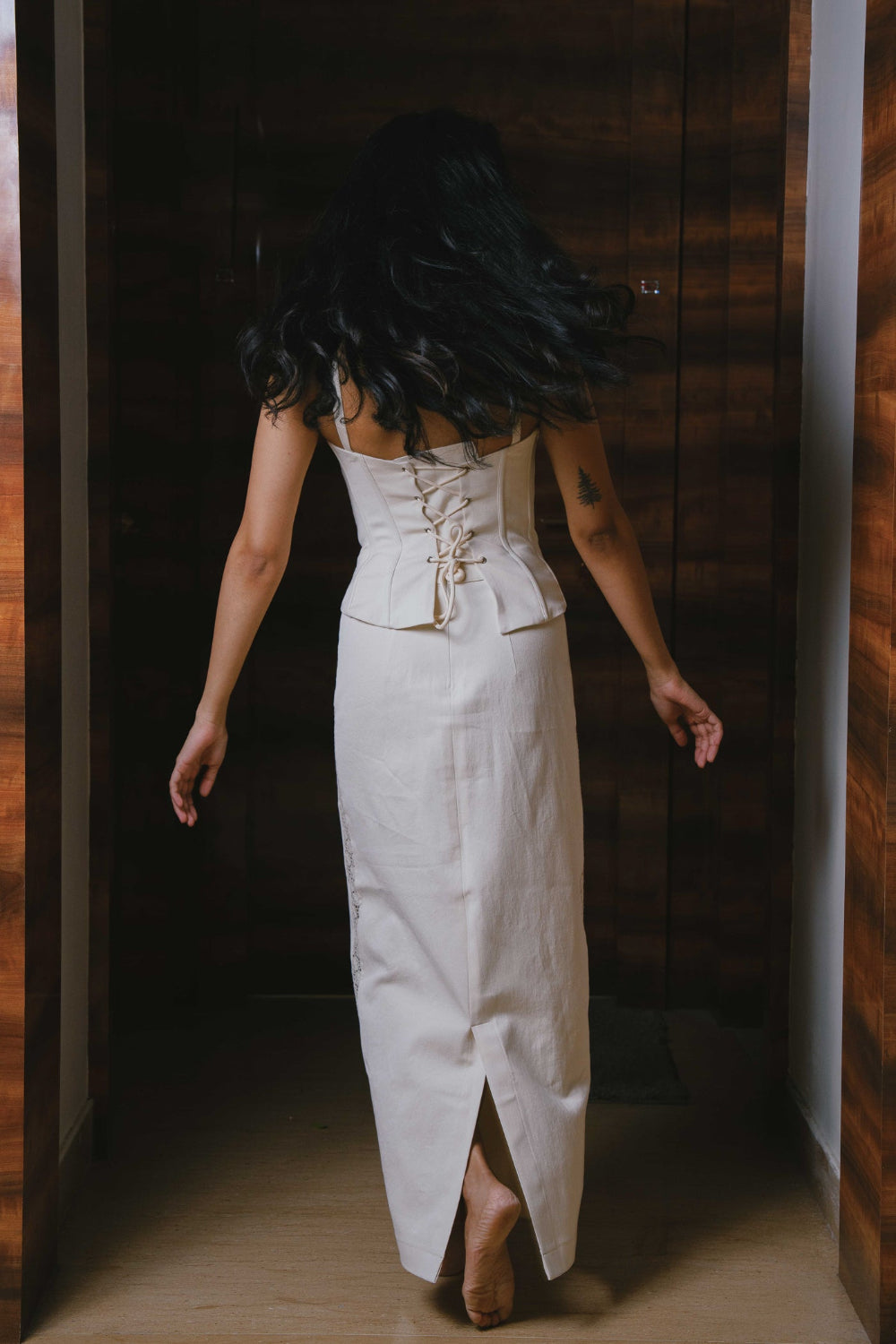 IVORY LACE MIDI SET