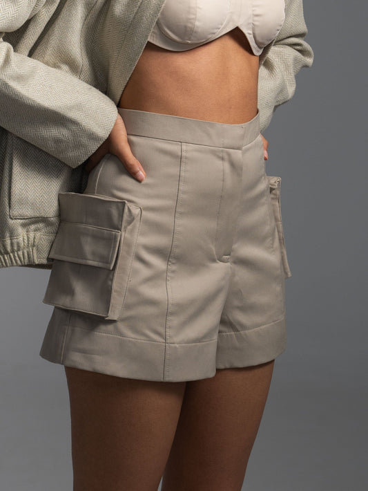 BOXY POCKET SHORTS