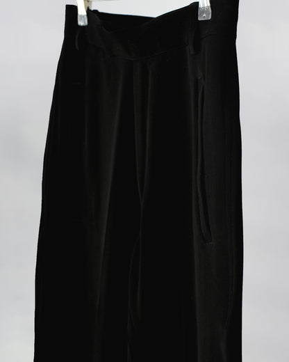 WIDE LEGGED BLACK TROUSERS